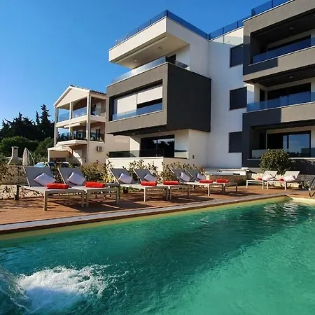 Guest house Marija 4*