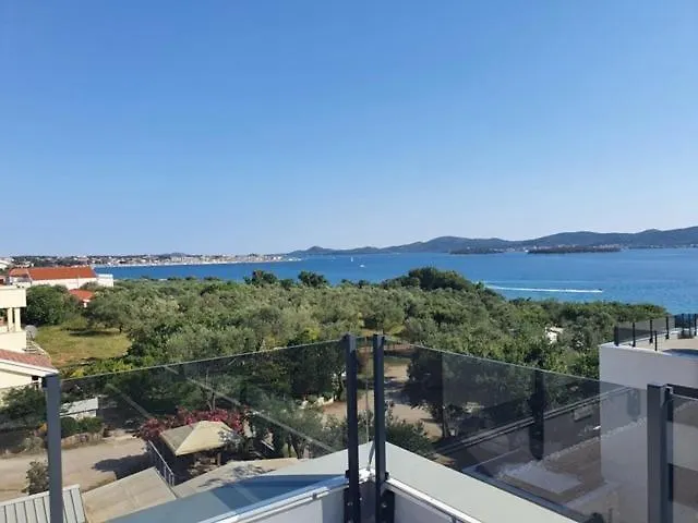Marija 4* Sveti Filip i Jakov