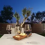 Marija 4*