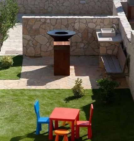 Marija 4* Sveti Filip i Jakov