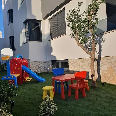 Marija סבטי פיליפ אי ג'קוב