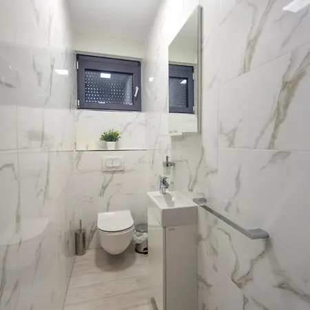 Marija בית הארחה סבטי פיליפ אי ג'קוב