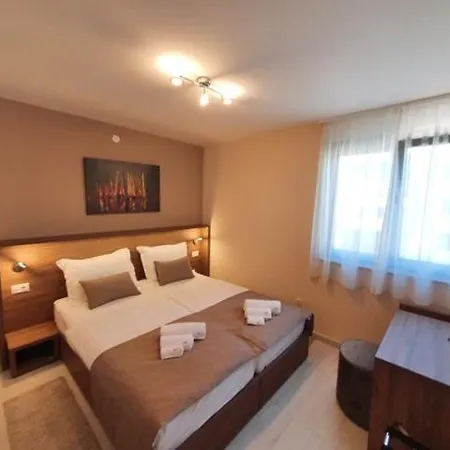 Marija 4* Sveti Filip i Jakov