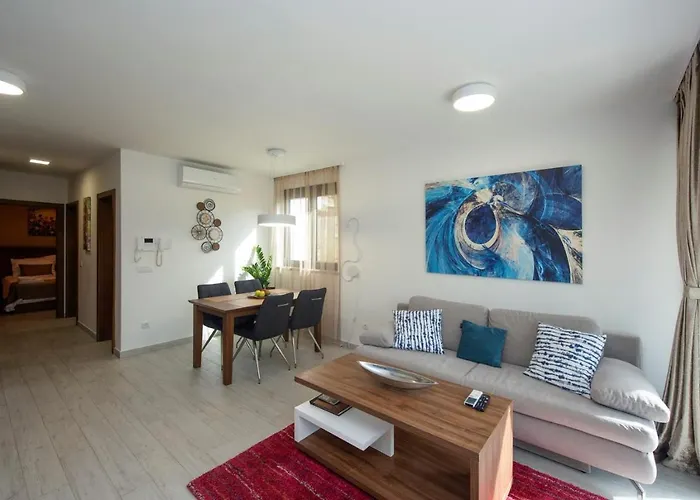 Guest house Marija 4*